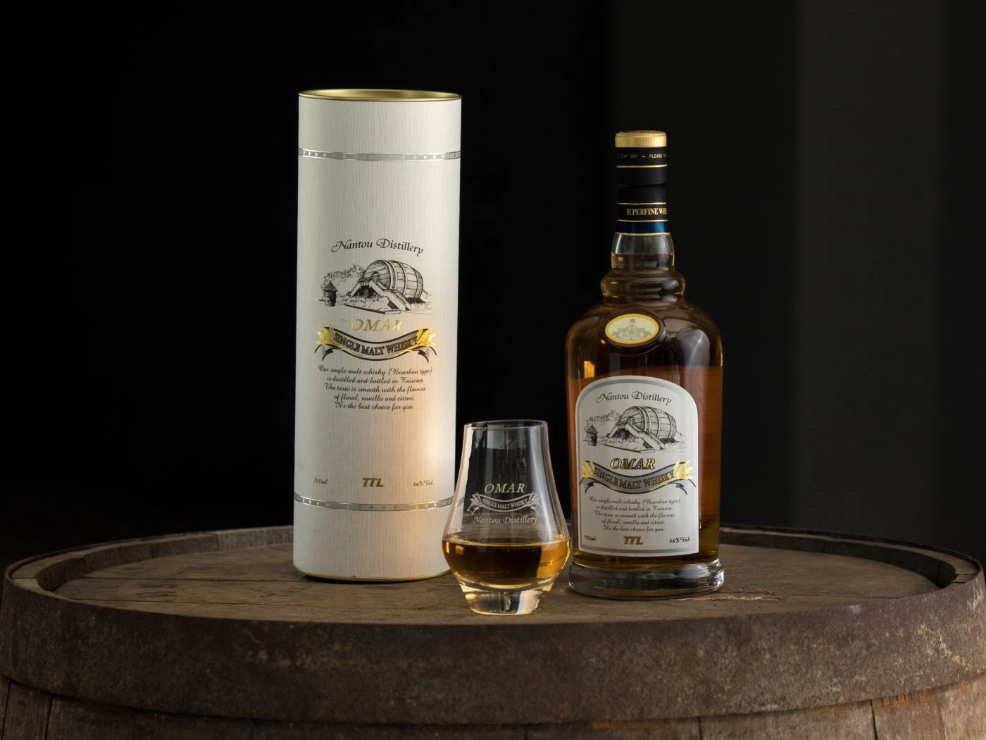 Whisky Omar Bourbon Cask Với Hương Vị Gỗ Sồi Đặc Trưng